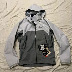 Arc’teryx Beta AR Jacket Men’s Small NEW w/ tags